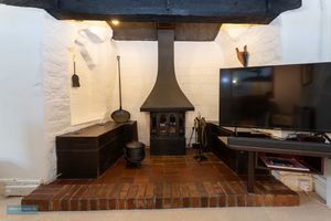 Sitting Room- click for photo gallery